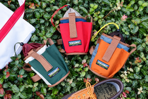Multi Bottle Holder Retro Outdoor style Packer